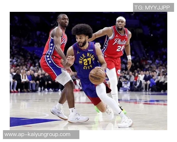 马克西首节狂砍17分2助表现出色助队稳住局势 马克西首节狂砍17分2助表现出色助队稳住局势