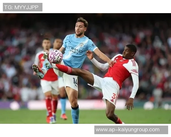 瓜帅期待曼城与利物浦阿森纳共同争夺英超冠军荣耀 瓜帅期待曼城与利物浦阿森纳共同争夺英超冠军荣耀