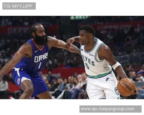 香波特称爱德华兹已具哈登水平未来需提升背打技巧 香波特称爱德华兹已具哈登水平未来需提升背打技巧