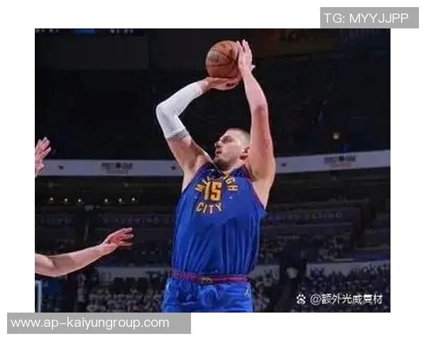 卡鲁索谈季后赛防守约基奇的决心与挑战激发潜能不留遗憾 卡鲁索谈季后赛防守约基奇的决心与挑战激发潜能不留遗憾