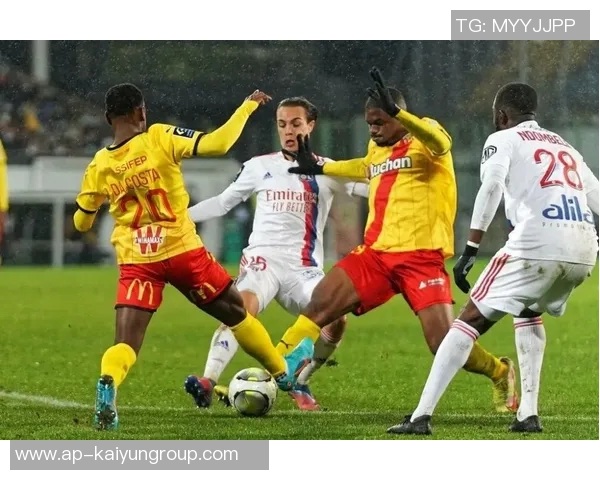 法甲前瞻:朗斯力争击败南特雷恩全力挑战大巴黎